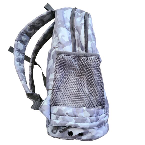 SOULCYCLE X STATE Exclusive Lennox Large Backpack Gray White Camo Skulls - Picture 8 of 16